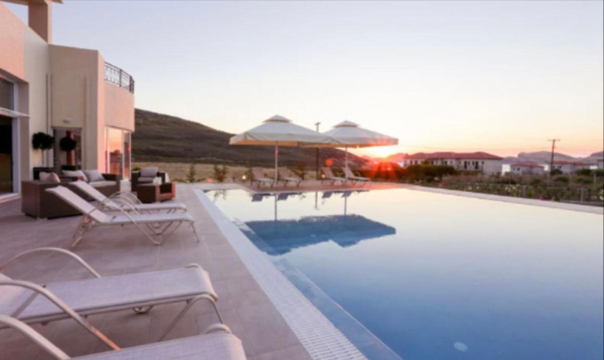 Ammos Suites بلاتي المظهر الخارجي الصورة