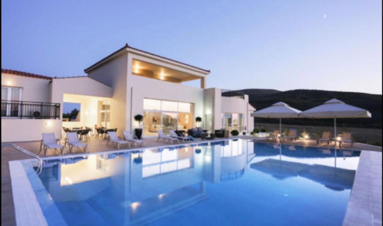 Ammos Suites بلاتي المظهر الخارجي الصورة