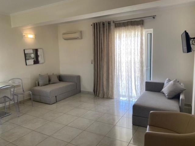 Ammos Suites بلاتي المظهر الخارجي الصورة