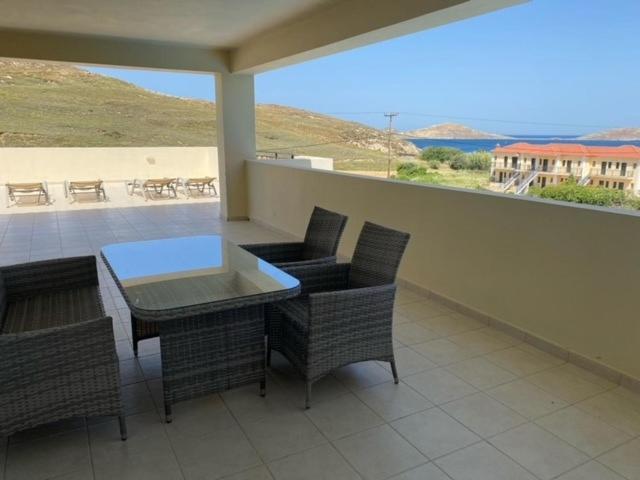 Ammos Suites بلاتي المظهر الخارجي الصورة